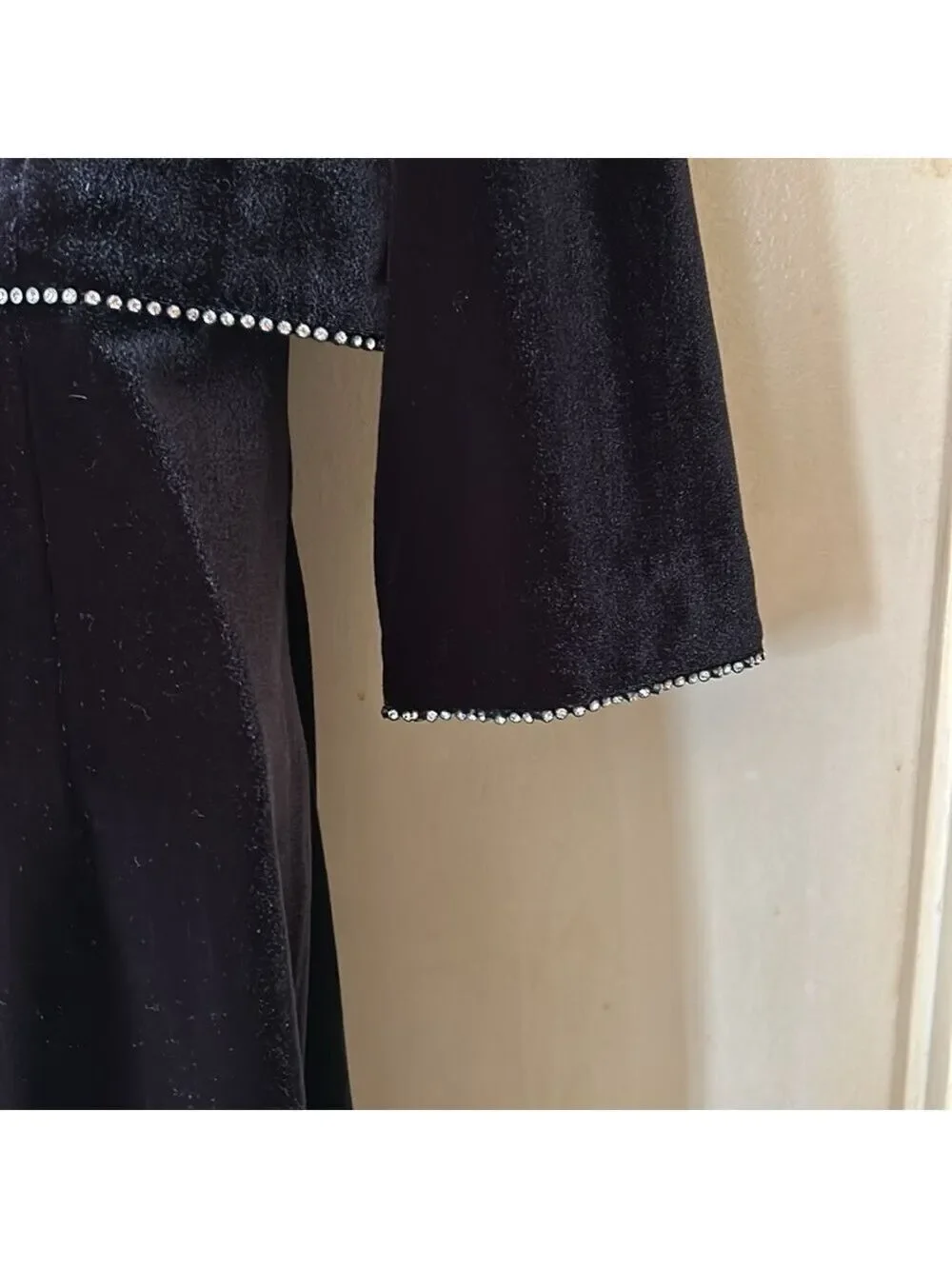 Alex Evenings 2 piece black velvet dress and bolero with rhinestone trim size 8